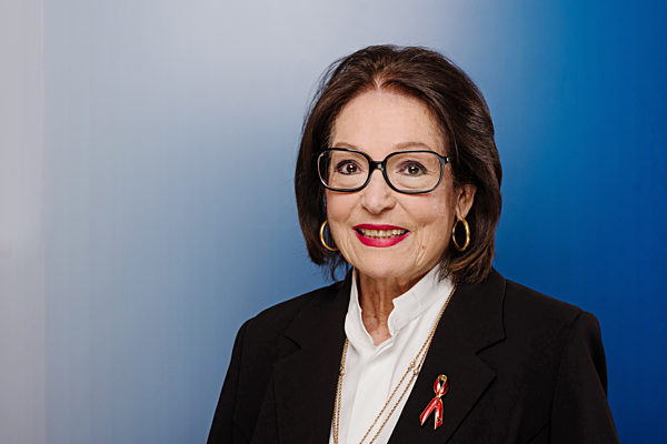 Saengerin Nana Mouskouri