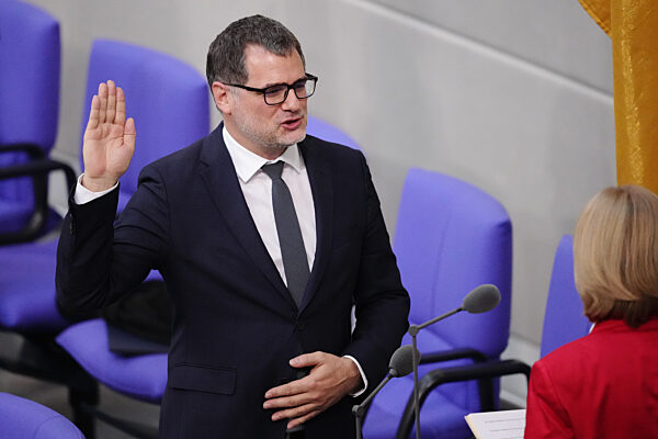 Bundestag - Bundesministervereidigung