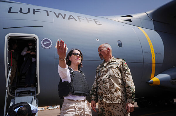 Außenministerin Baerbock besucht Mali
