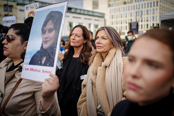 Solidarität mit den Protesten im Iran