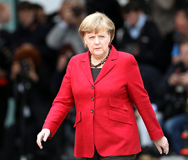 Merkel empfängt Putin