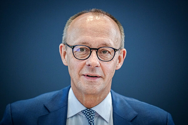 Gremiensitzungen und Statements der Bundesparteien