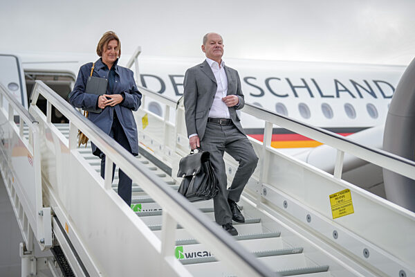 Bundeskanzler Scholz zurück in Berlin