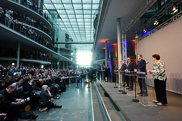Koalitionsverhandlungen von Union und SPD abgeschlossen