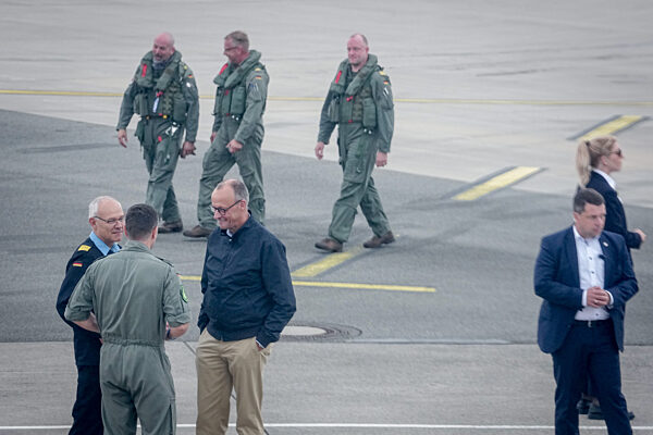 Bundeskanzler Merz reist nach Frankreich