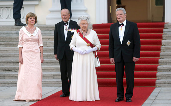 Britische Queen besucht Deutschland