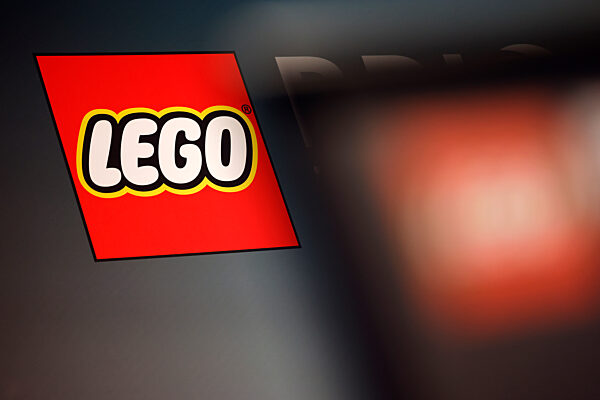 Lego-Logo auf der Gamescom 2022