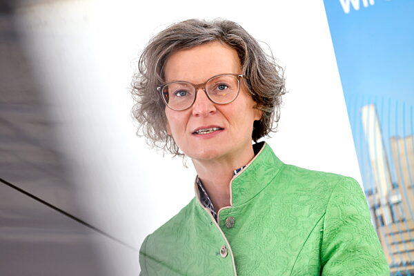 Ina Scharrenbach