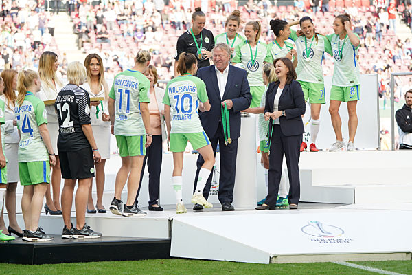 DFB-Pokal Finale Frauen - VfL Wolfsburg vs. FC Bayern München