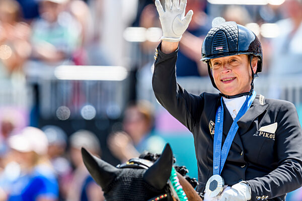 FRA, Olympische Sommerspiele Paris 2024, 
Reiten, Dressur Einzel Grand Prix K?r, Siegerehrung