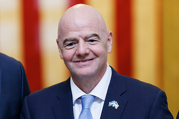 FIFA President Meets with Lawmakers Ahead of 2026 World Cup