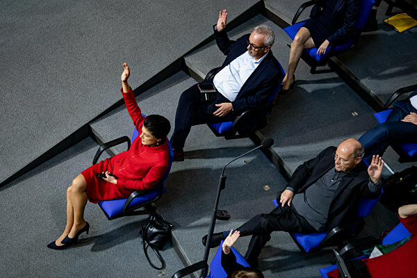 Plenary Session in German Bundestag