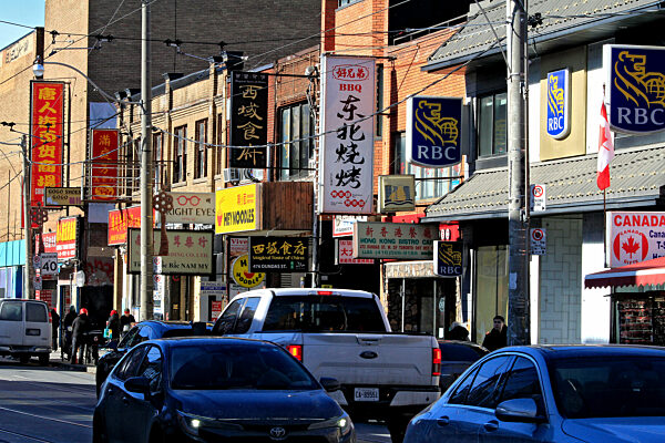Daily Life In Toronto, Canada