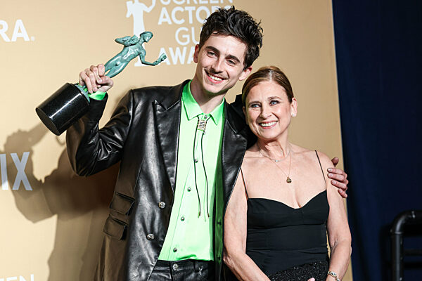 31st Annual Screen Actors Guild Awards - Press Room