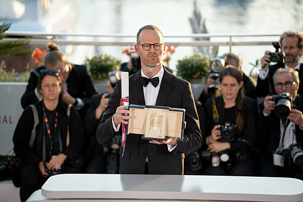 Palme D'Or Winners Photocall - The 78th Annual Cannes Film Festi