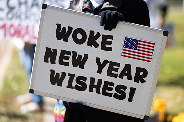 Texans Protest Outside Senatorâs Office In Houston