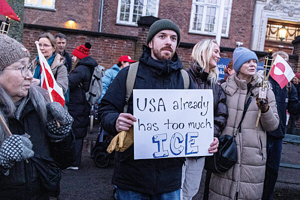 Greenlandic Demonstration Against The USA
