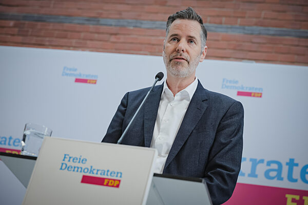 Berlin - Pressekonferenz mit dem FDP-Bundesvorsitzenden Christian Durr
