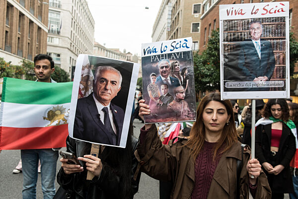 The Anti-regime Iranian Community Celebrates Near The U.S. Embassy