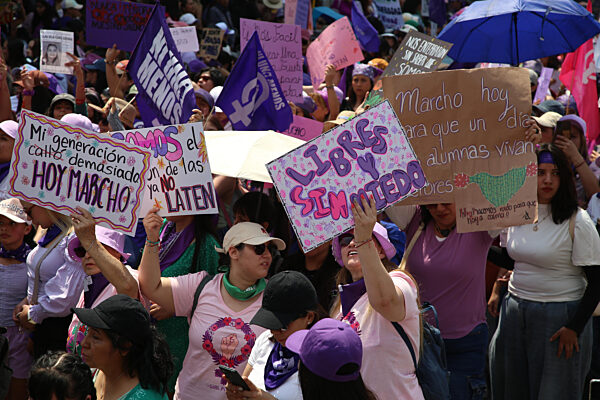 Mexico International Womenâs Day Rally