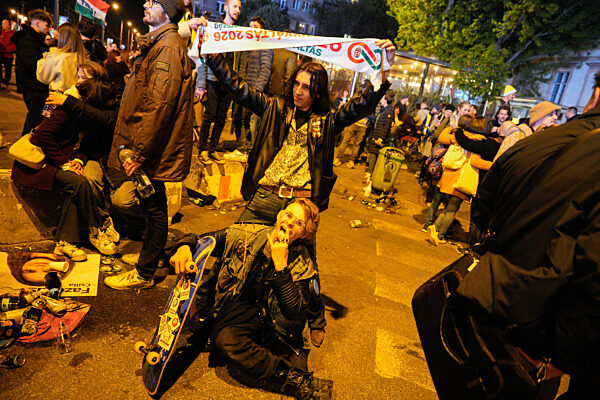 Parties Break Out In Budapest Streets After Opposition Win