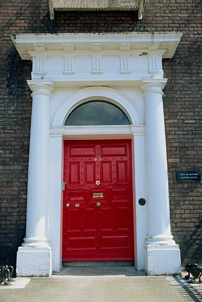 Georgian doorway, Dublin, County Dublin, Republic of Ireland, Europe