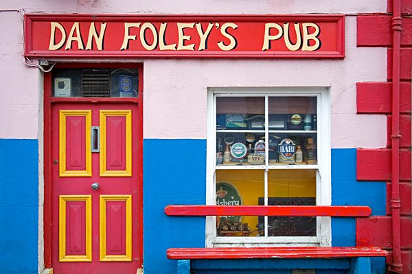 Dan Foley's Pub, Annascaul Village, Dingle Peninsula, County Kerry, Munster, Republic of Ireland, Europe