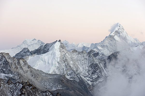 Ama Dablam, 6812m, Solu Khumbu Everest Region, Sagarmatha National Park, Himalayas, Nepal, Asia