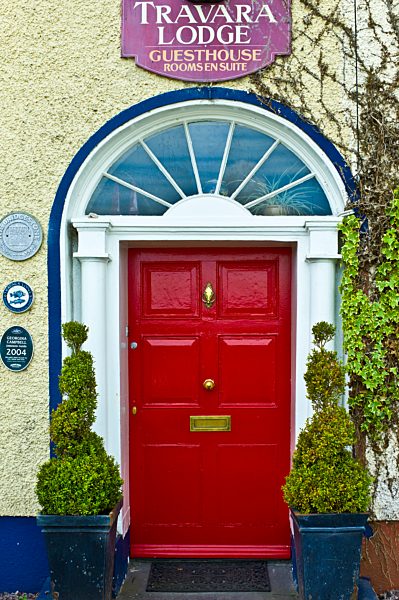 Travara Lodge Guesthouse in Courtmachsherry, West Cork, Ireland