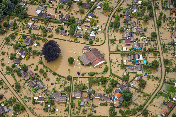 Hochwasserschäden der Flutkatastrophe entlang der Ruhr in Schwerte im Bundesland Nordrhein-Westfalen, Deutschland