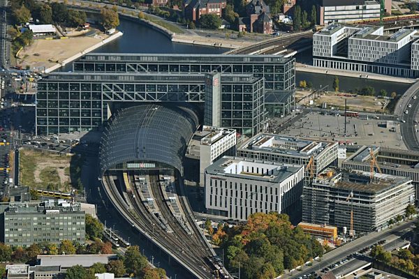 Hotel- Büro- und Geschäftshaus- Neubau - Projekte am Berliner Hauptbahnhof in Berlin Moabit