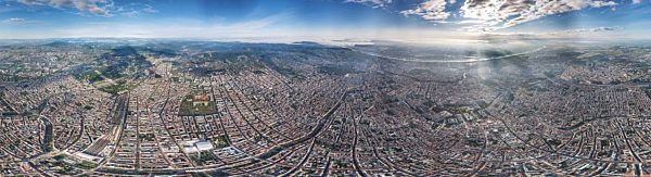 Panorama- Stadtansicht des Innenstadtbereiches im Stadtteil Mariahilf in Wien in Österreich