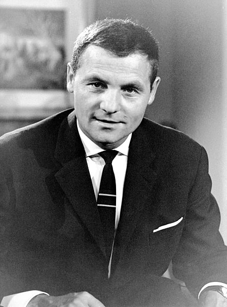 Harry VALERIEN, Portrait