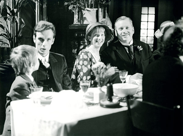 Ursela MONN und Mathieu CARRIERE in "Ein Mann will nach oben", 1978