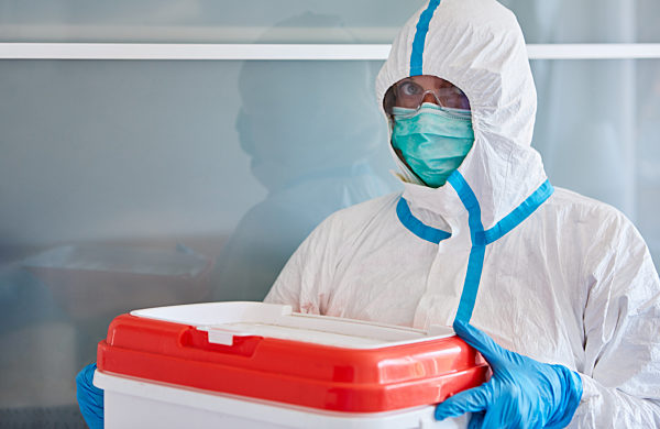 Transport von Organspende für Operation in Klinik