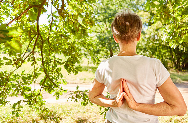 Yoga Meditation mit Händen in der Gebet Pose