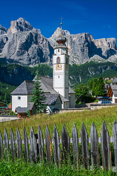 Church in Colfosco, Val Badia