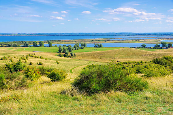 Hiddensee, die Landschaft Dornbusch im Norden der Insel - Hiddensee, the Dornbusch landscape in the north of the island