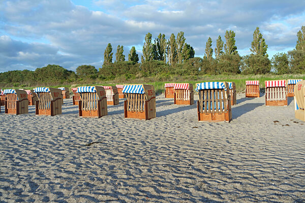 Strand und Strandkörbe auf Poel