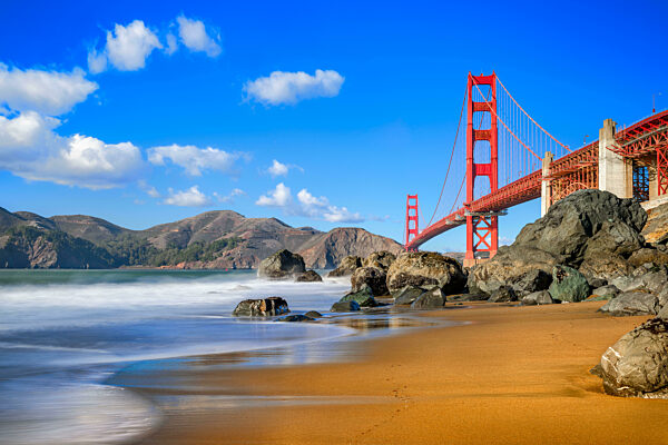 Golden Gate Bridge