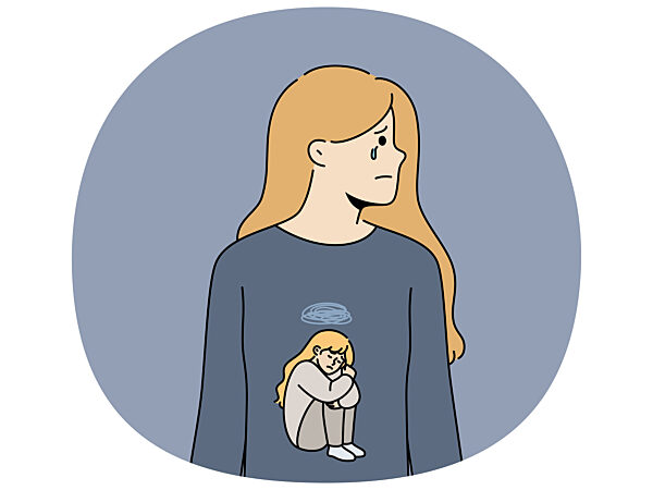 Frau weint aufgrund von Stress und Depressionen durch psychische Traumata in der Kindheit