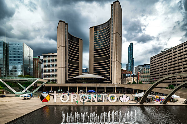 Skyline der Stadt Toronto im Sommer, Toronto, Kanada