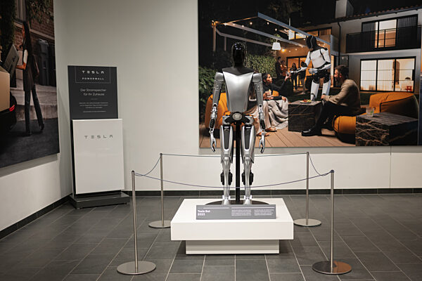 21.11.2024, Tesla Cybercab