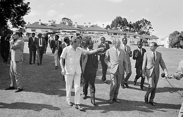 Willy Brandt mit Familie im Urlaub in Kenia