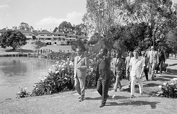 Willy Brandt mit Familie im Urlaub in Kenia