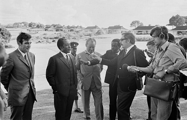 Willy Brandt mit Familie im Urlaub in Kenia