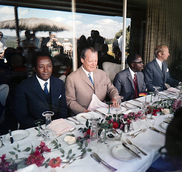 Willy Brandt mit Familie im Urlaub in Kenia