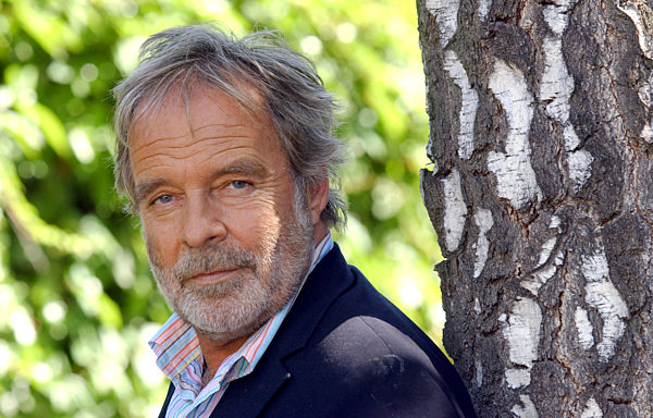 Der Schauspieler Thomas Fritsch posiert am Montag (09.06...