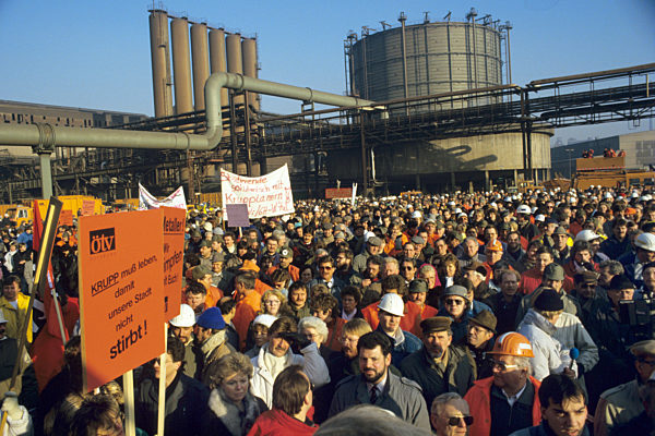Demonstration für Erhaltung des Krupp-Stahlwerkes