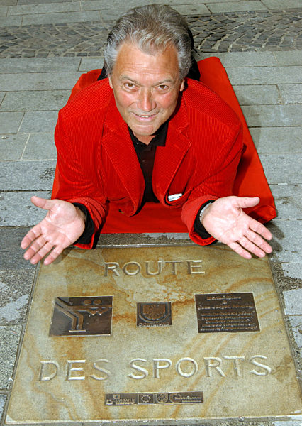 Ehrenplatten für erfolgreiche Sportler